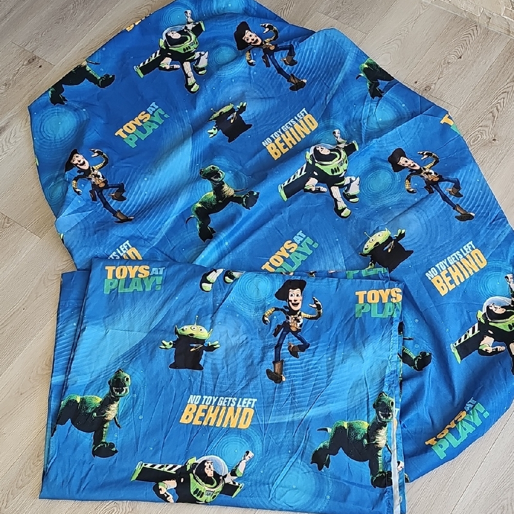 Vintage Disney Pixar Toy Story Woody, Buzz, Alien, &‎ Rex Twin Sheet Set
